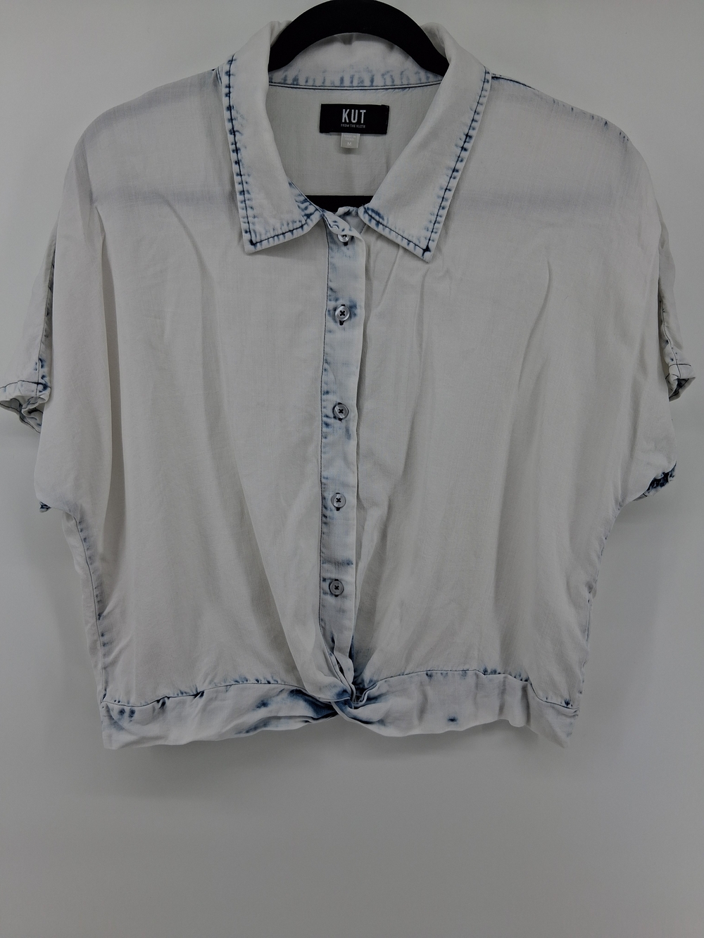 Kut from the Kloth White Short-Sleeve Button Front Tie Hem Top